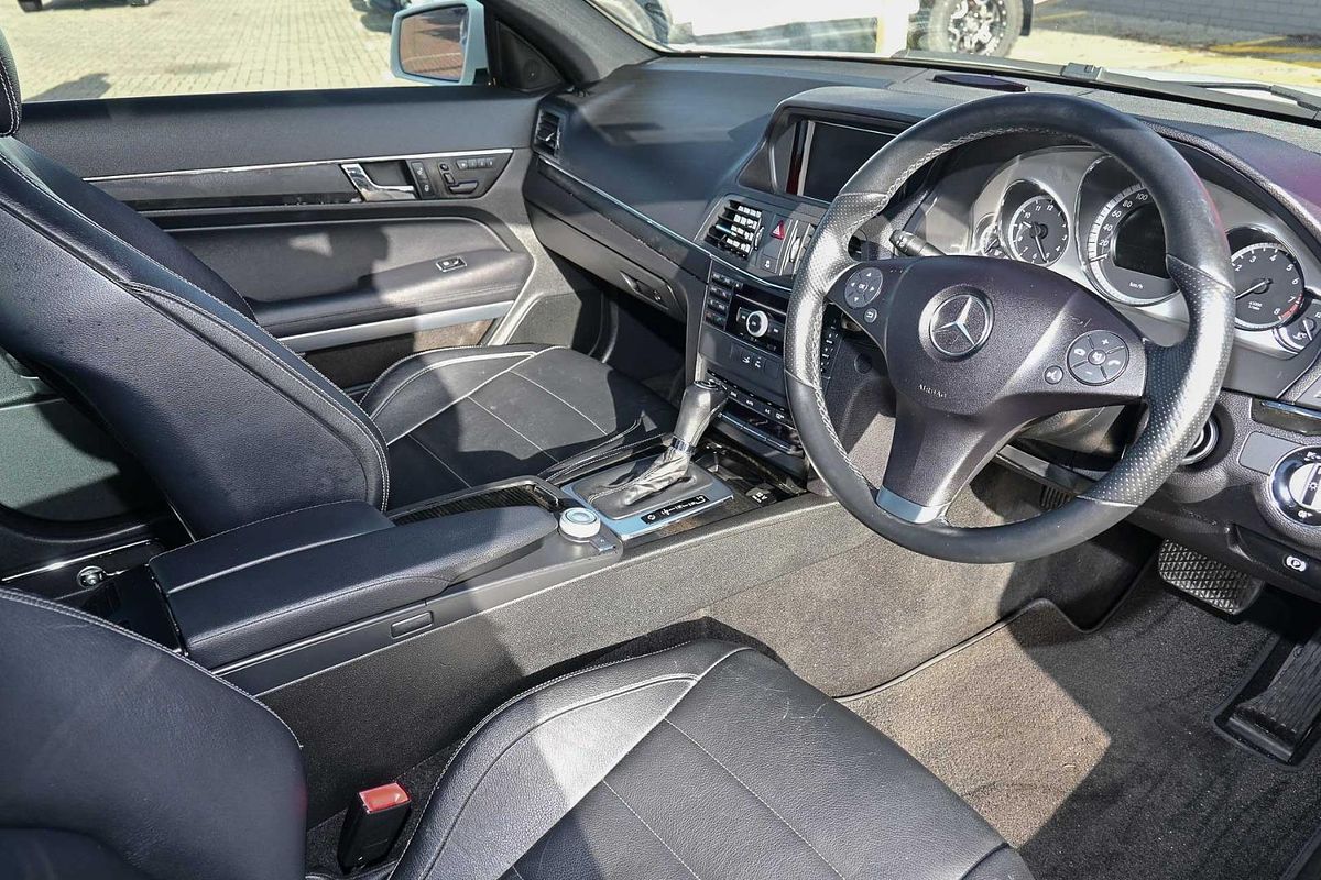 2010 Mercedes-Benz E-Class E250 CGI Elegance C207