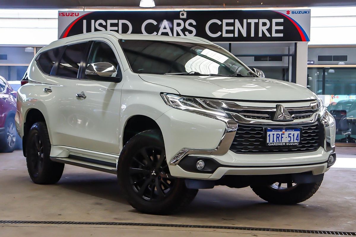 2017 Mitsubishi Pajero Sport GLX QE