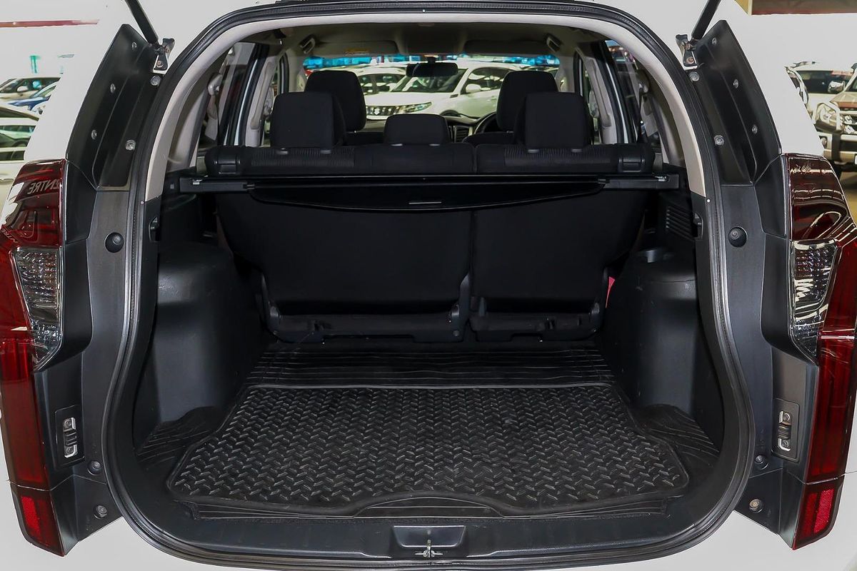 2017 Mitsubishi Pajero Sport GLX QE