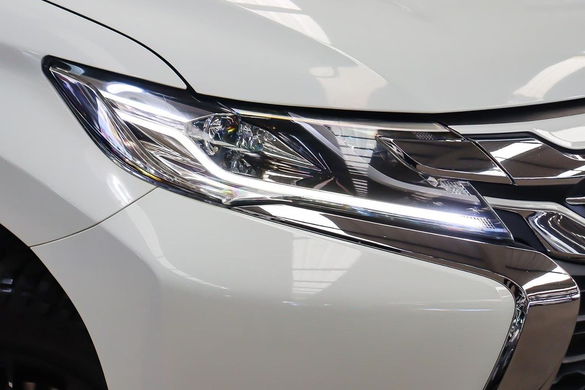 2017 Mitsubishi Pajero Sport GLX QE