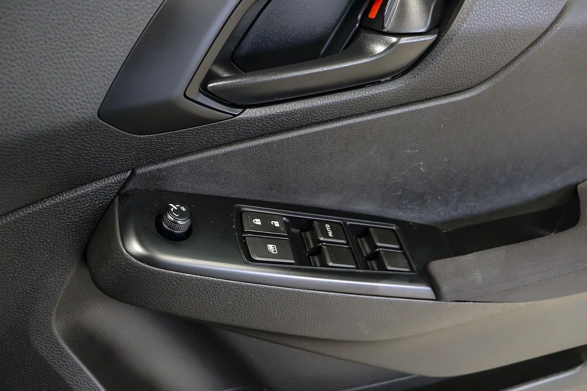 2020 Isuzu D-MAX SX High Ride Rear Wheel Drive