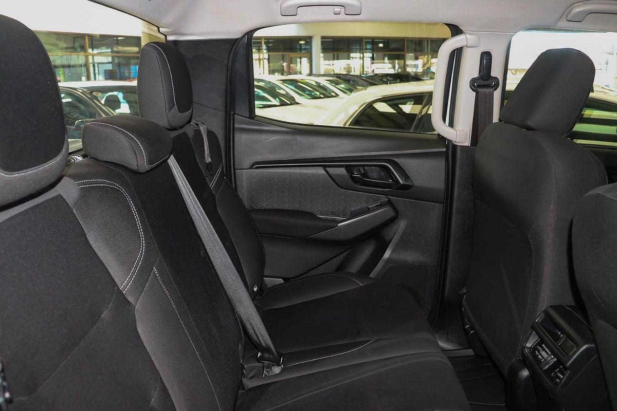 2021 Isuzu D-MAX SX 4X4