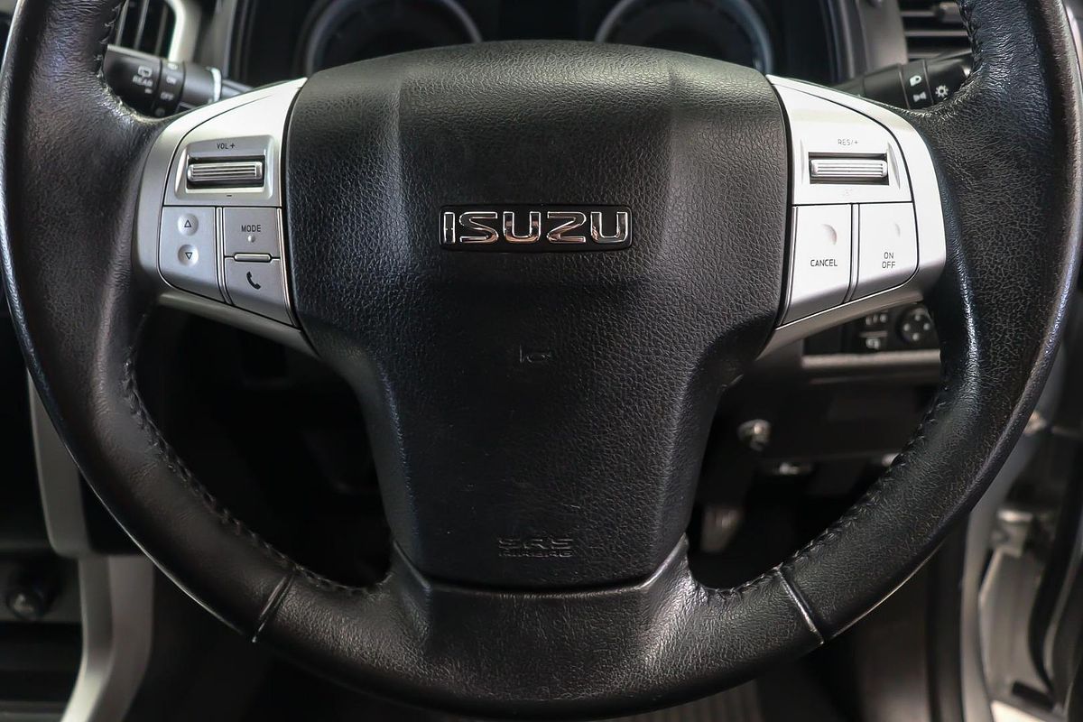2016 Isuzu MU-X LS-U