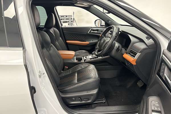 2022 Mitsubishi Outlander PHEV Exceed Tourer ZM