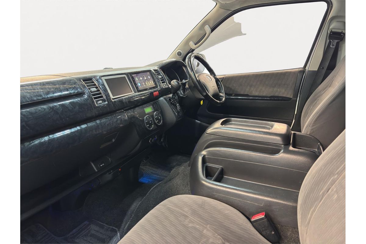 2011 Toyota Hiace Super GL Long 4WD