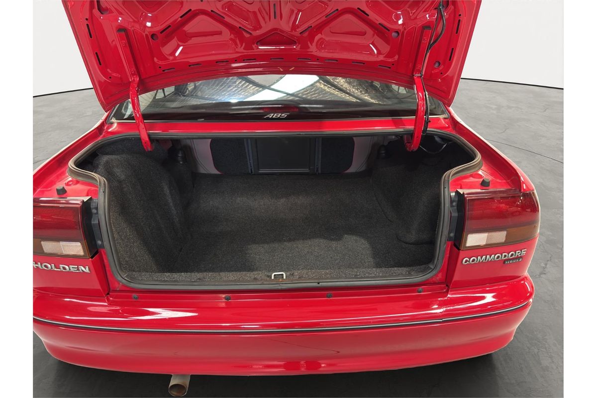 1996 Holden Commodore Executive Series II VS II