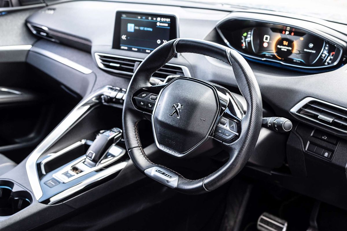 2019 Peugeot 5008 GT Line P87