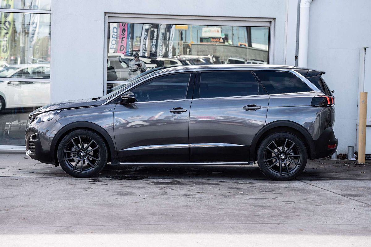 2019 Peugeot 5008 GT Line P87