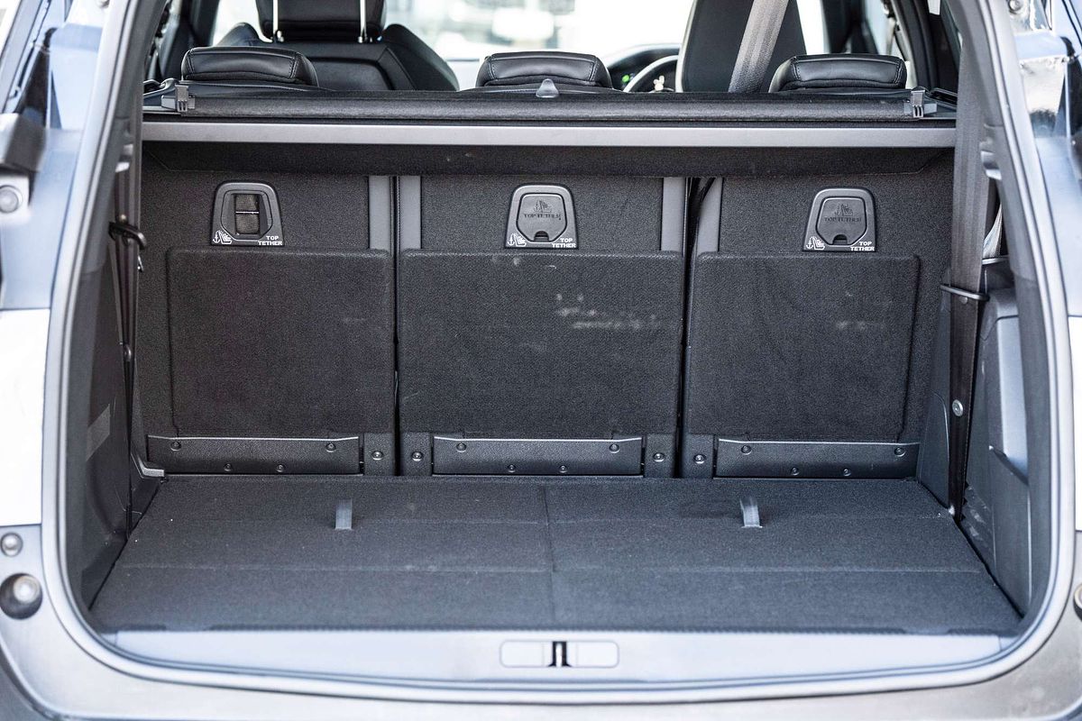 2019 Peugeot 5008 GT Line P87