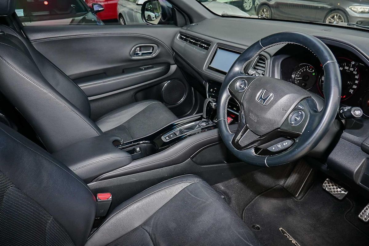 2019 Honda HR-V RS
