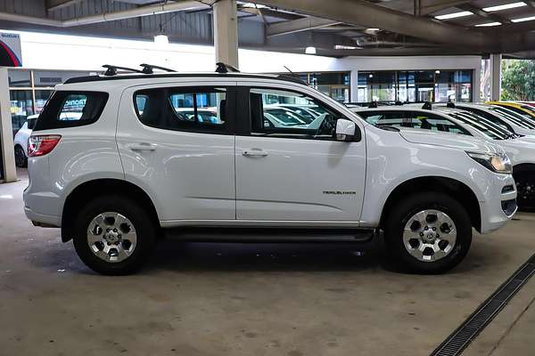 2017 Holden Trailblazer LT RG