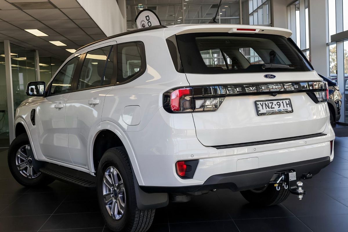 2024 Ford Everest Ambiente 2.0L