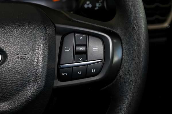 2024 Ford Everest Ambiente 2.0L