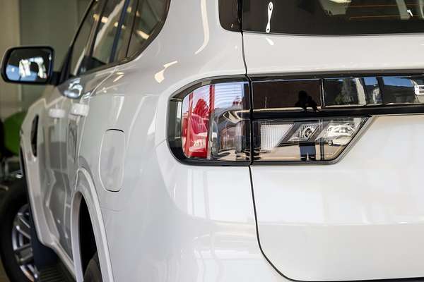 2024 Ford Everest Ambiente 2.0L