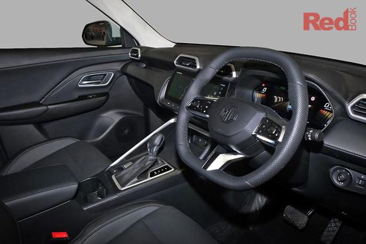 2025 MG ZS Essence ZS32