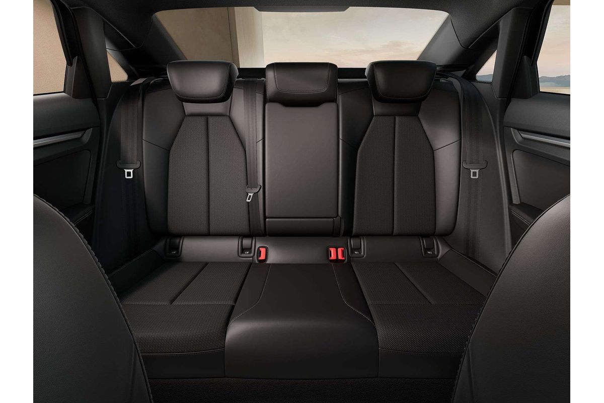 2024 Audi A3 35 TFSI S line GY