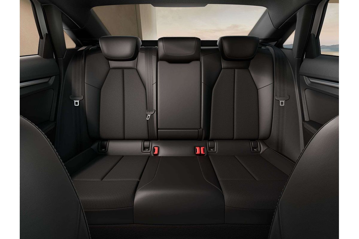 2025 Audi A3 35 TFSI S line GY
