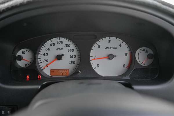 2013 Nissan Navara ST-R D22 4X4