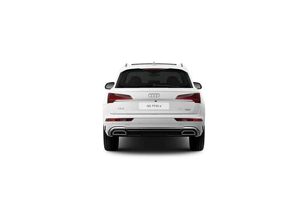 2025 Audi Q5 55 TFSI e S line FY