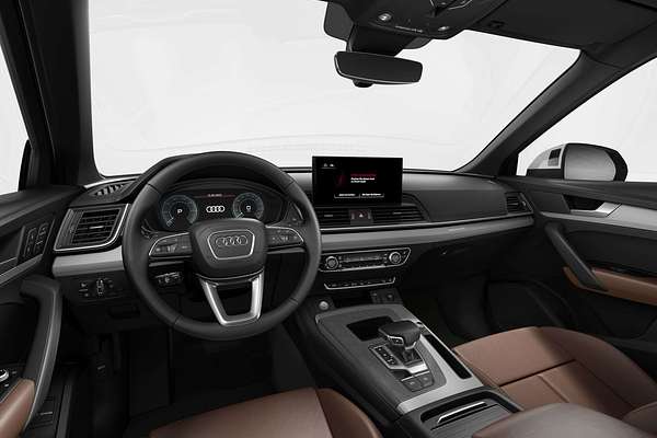 2025 Audi Q5 55 TFSI e S line FY