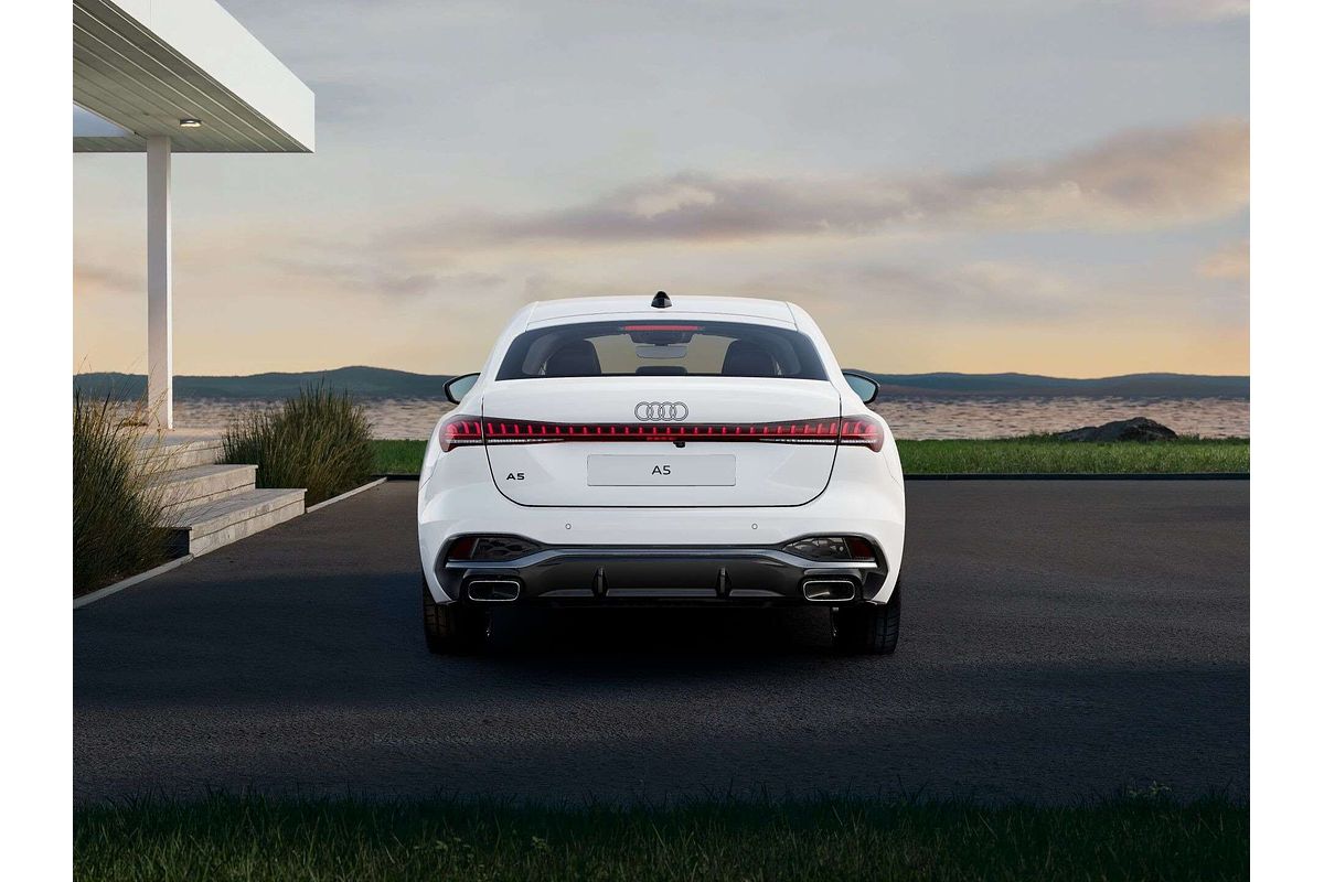 2025 Audi A5 TFSI 150kW S line B10