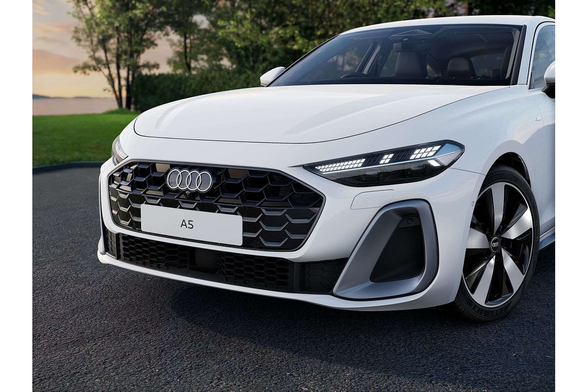 2025 Audi A5 TFSI 150kW S line B10