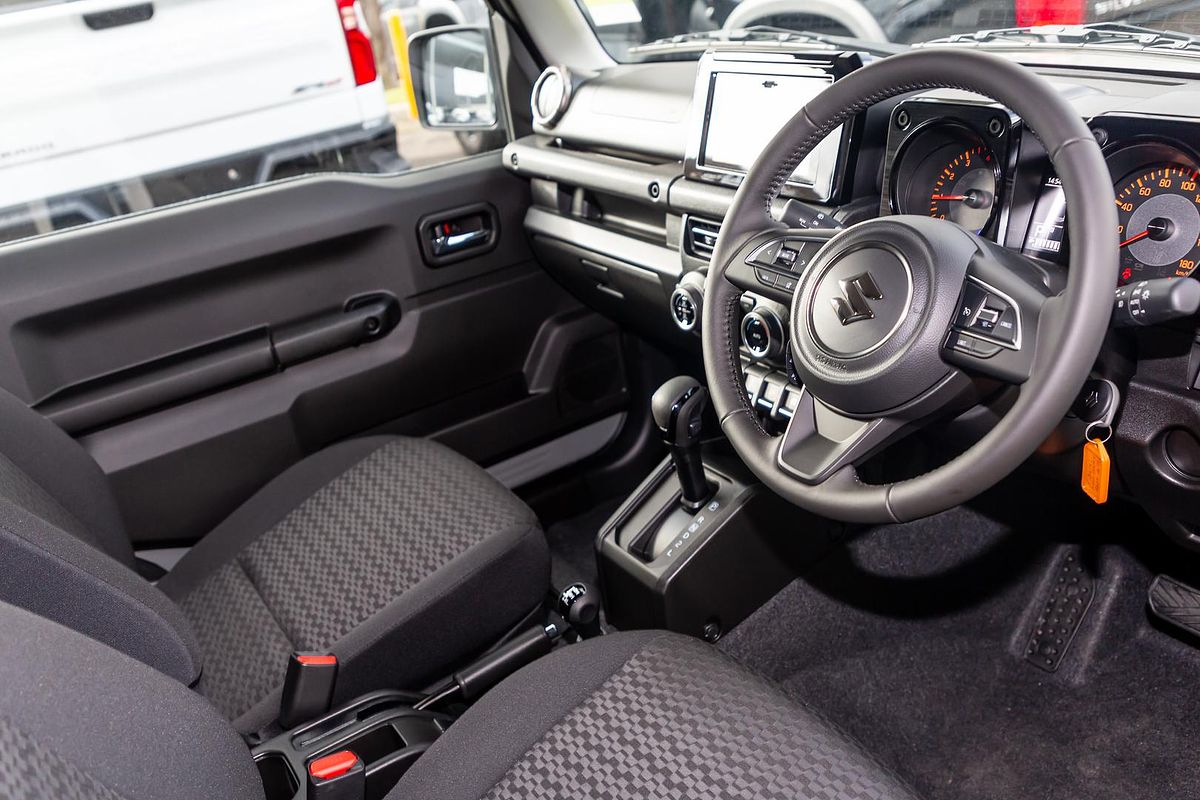 2025 Suzuki Jimny GLX GJ