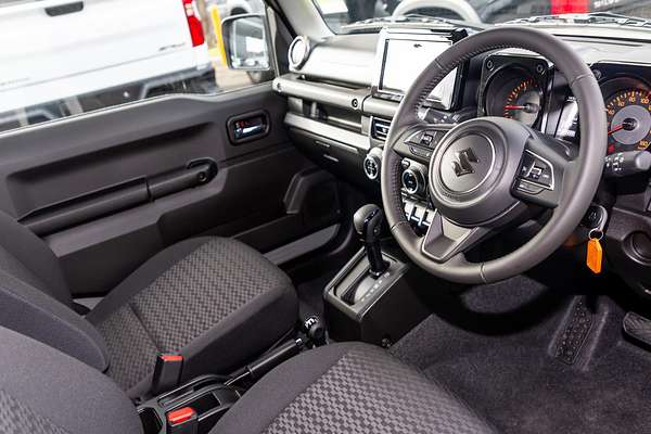 2025 Suzuki Jimny GLX GJ