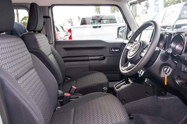 2025 Suzuki Jimny GLX GJ