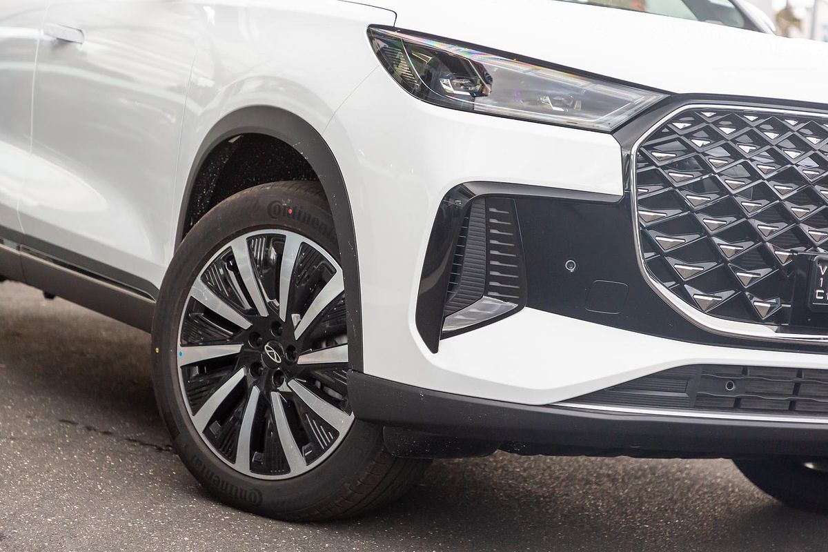 2025 Chery Tiggo 8 Super Hybrid Ultimate T31