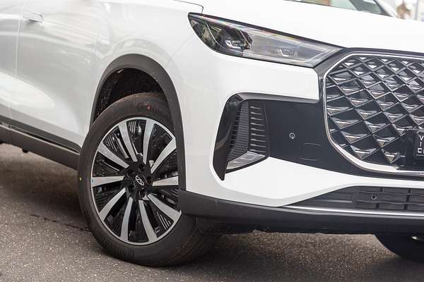 2025 Chery Tiggo 8 Super Hybrid Ultimate T31
