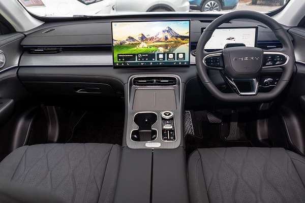 2025 Chery Tiggo 8 Super Hybrid Ultimate T31