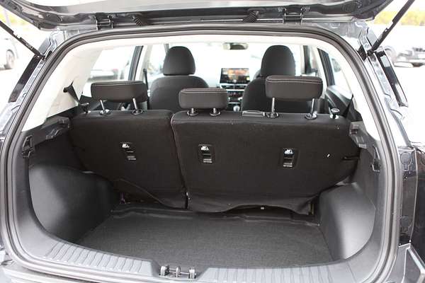 2025 Mahindra XUV 3XO AX5L