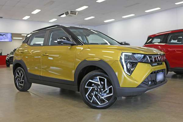 2025 Mahindra XUV 3XO AX7L