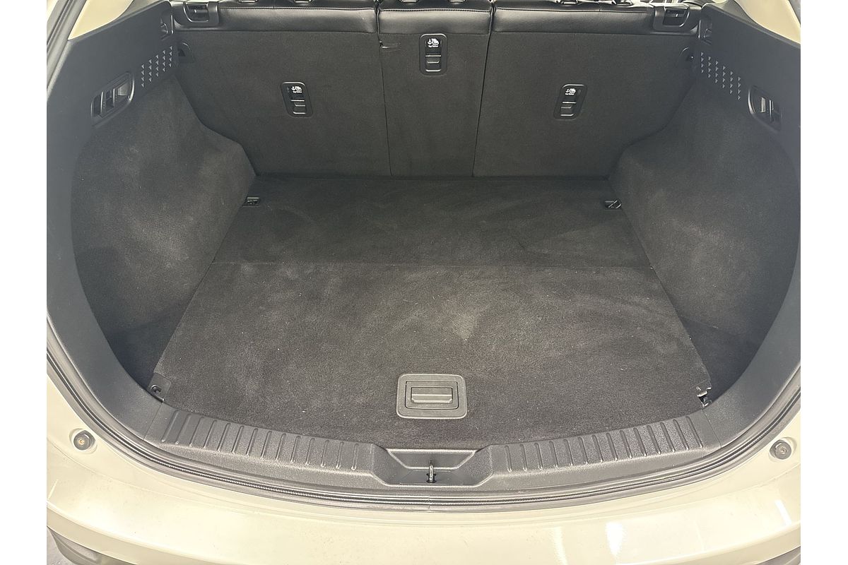 2022 Mazda CX-5 Touring Active KF Series