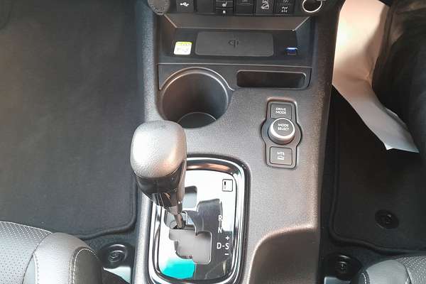 2024 Toyota Hilux Rogue 48V GUN126R 4X4