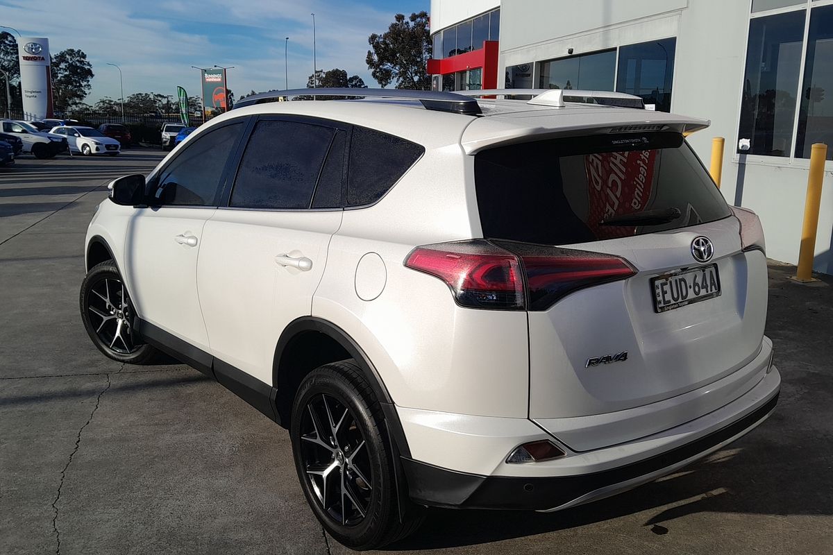2018 Toyota RAV4 GXL ZSA42R