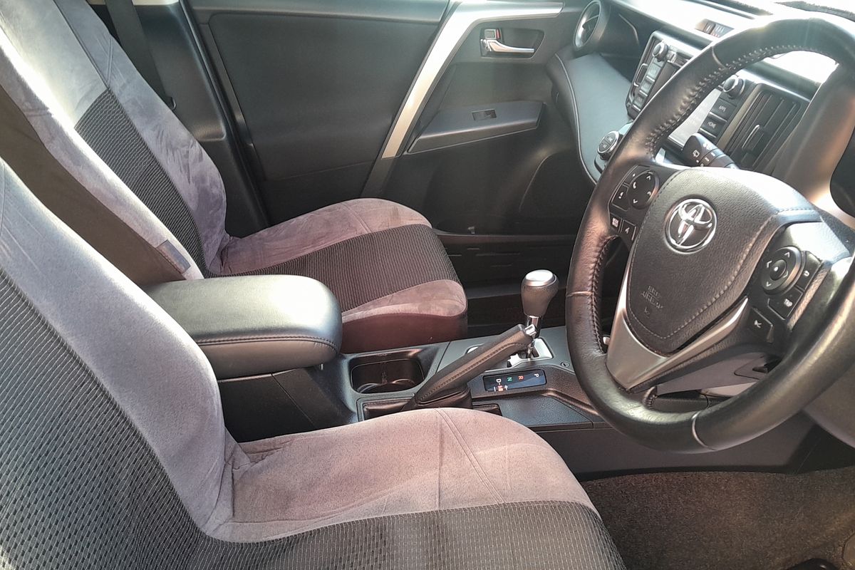 2018 Toyota RAV4 GXL ZSA42R