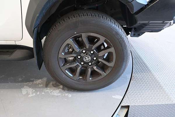 2024 Toyota Hilux Rogue 48V GUN126R 4X4