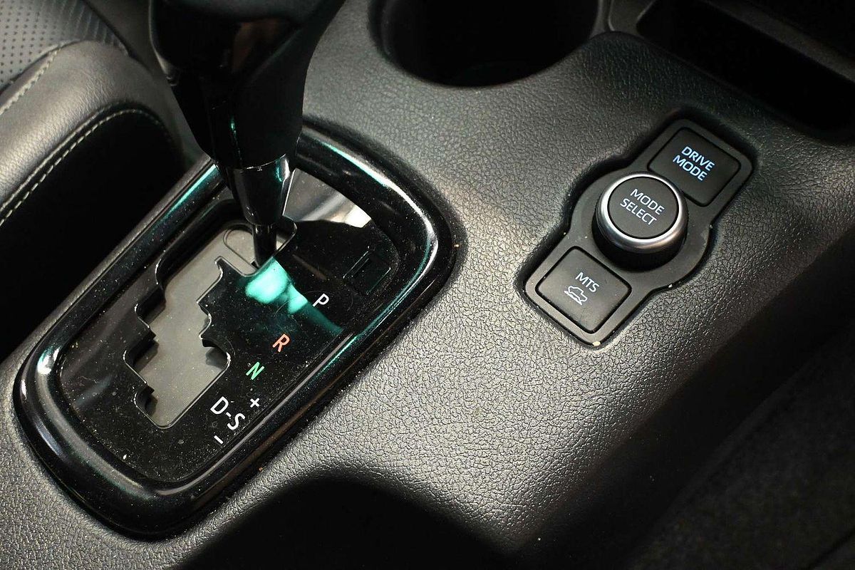 2024 Toyota Hilux Rogue 48V GUN126R 4X4