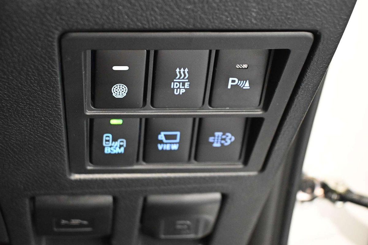 2024 Toyota Hilux Rogue 48V GUN126R 4X4