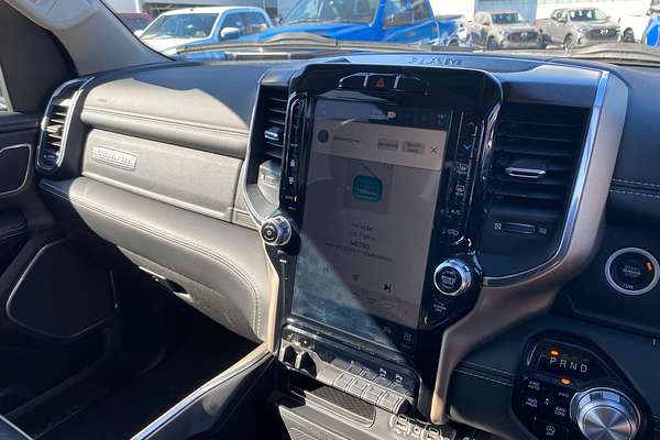 2022 RAM 1500 Laramie DT 4X4 SWB