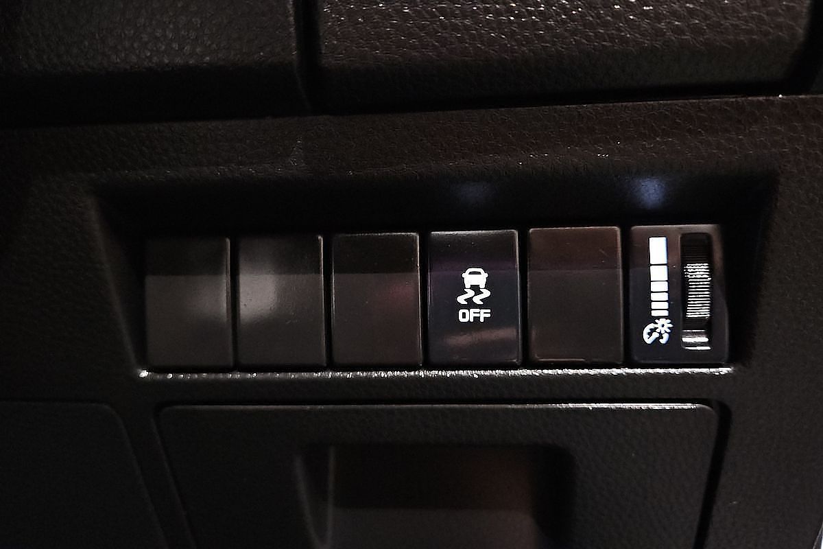 2023 Isuzu D-MAX SX High Ride Rear Wheel Drive