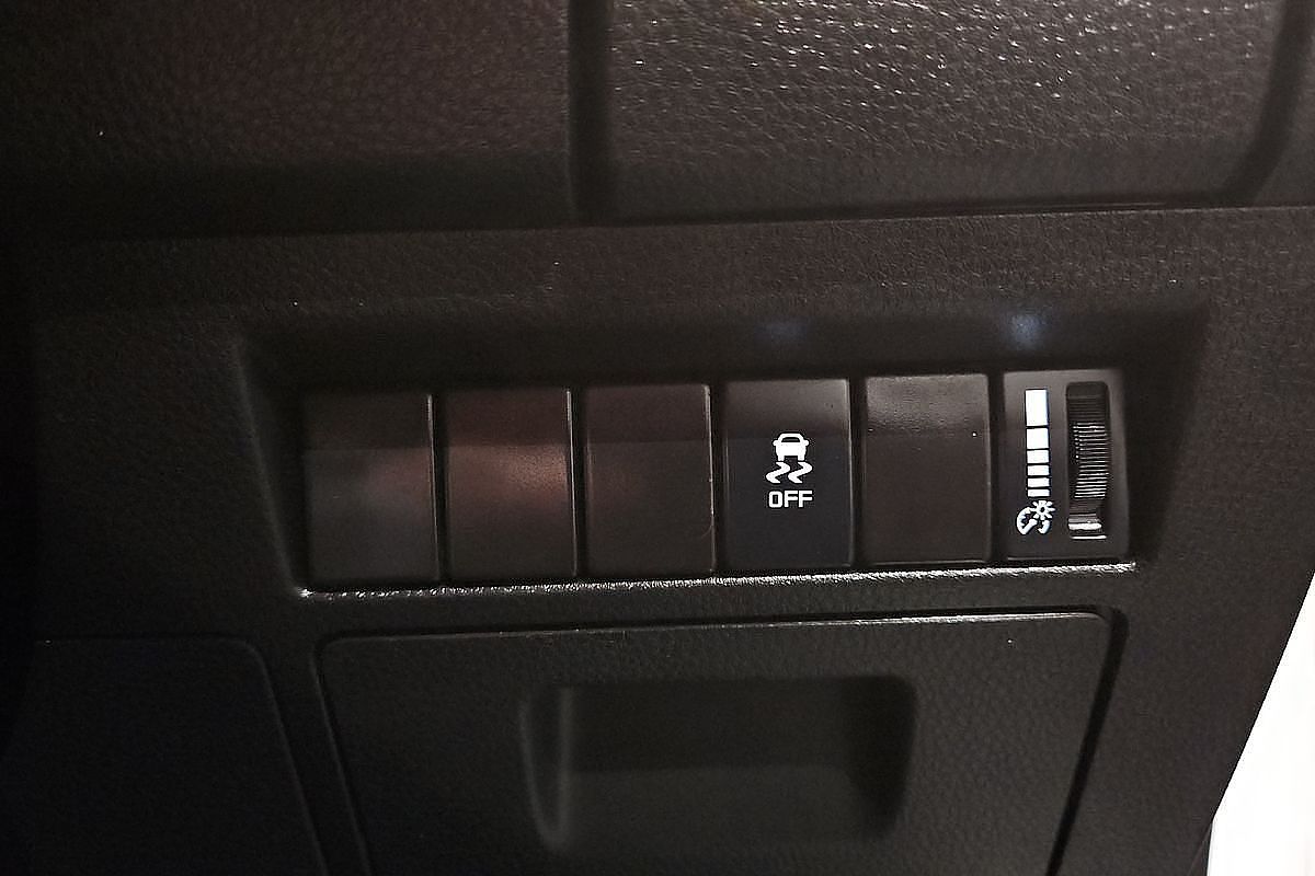 2023 Isuzu D-MAX SX High Ride Rear Wheel Drive