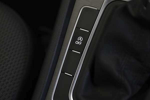 2013 Volkswagen Golf 90TSI Comfortline 7