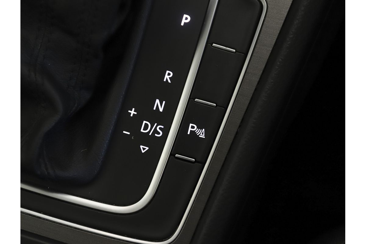 2013 Volkswagen Golf 90TSI Comfortline 7
