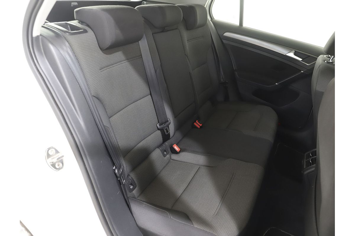 2013 Volkswagen Golf 90TSI Comfortline 7