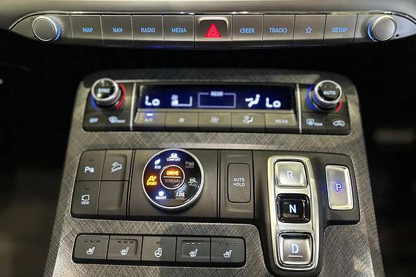 2022 Hyundai Palisade Highlander LX2.V2