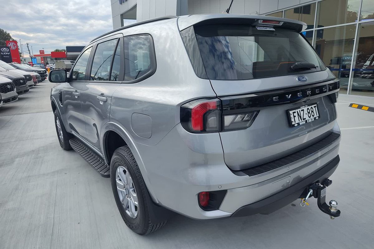 2024 Ford Everest Ambiente 2.0L