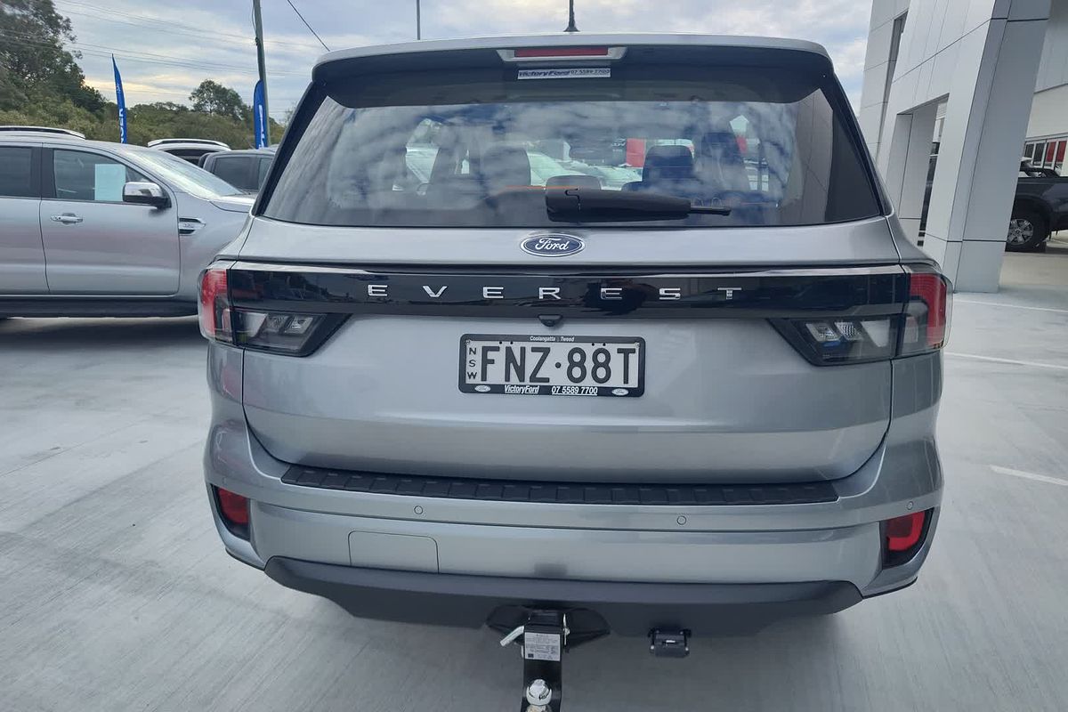 2024 Ford Everest Ambiente 2.0L